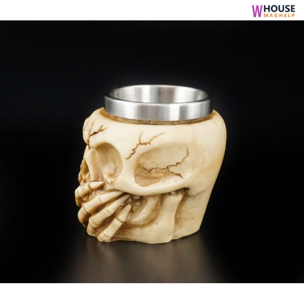 Stack of Skull from polystone CUP-3