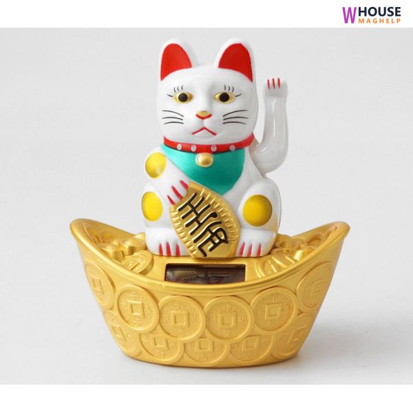 Solar Maneki Neko White