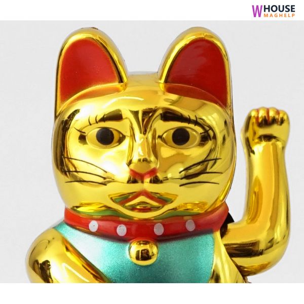 Solar Maneki Neko Gold