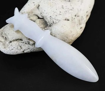 Knife magic rock crystal